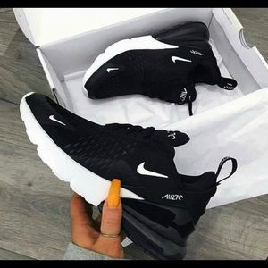 Nike Air Max 270 women